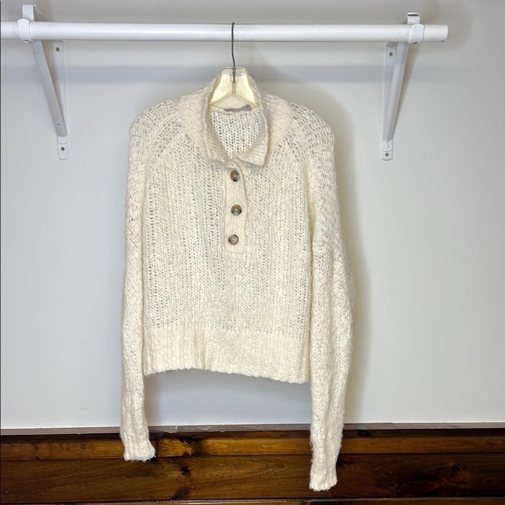 Everlane Cream Knit Sweater
